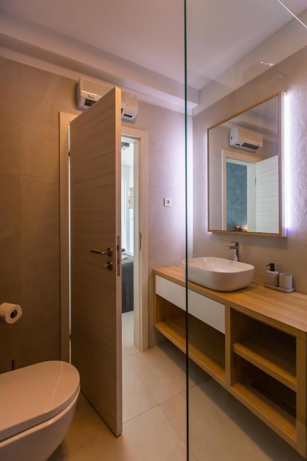 Beachfront Residences Stara Novalja Exterior photo